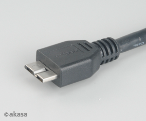 Akasa Cavo USB 2.0 Corto 15cm: USB-A Maschio A Micro-B Maschio, Nero, Flessibile, Contatti Dorati